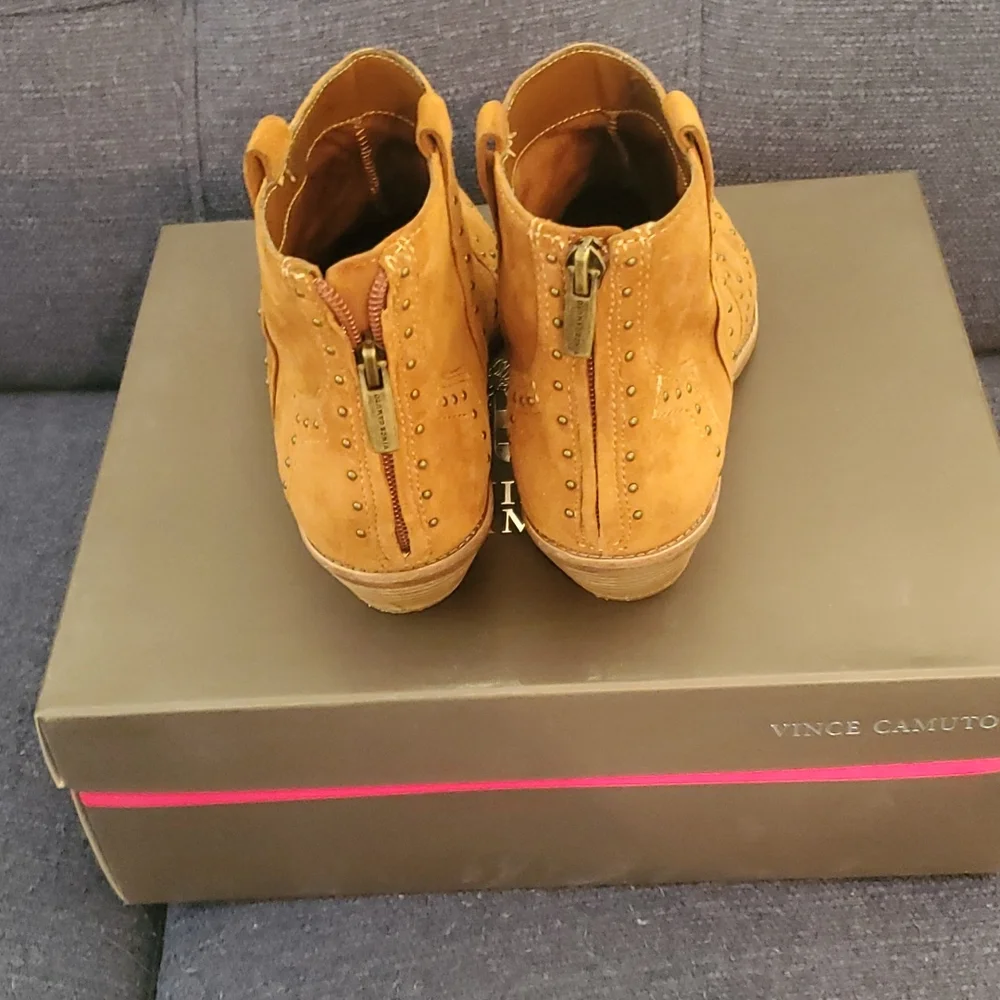 Booties - Picture 3 of 6